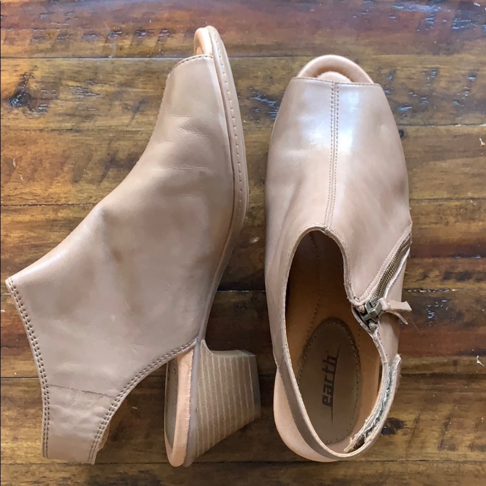 Earth Peep Toe Booties